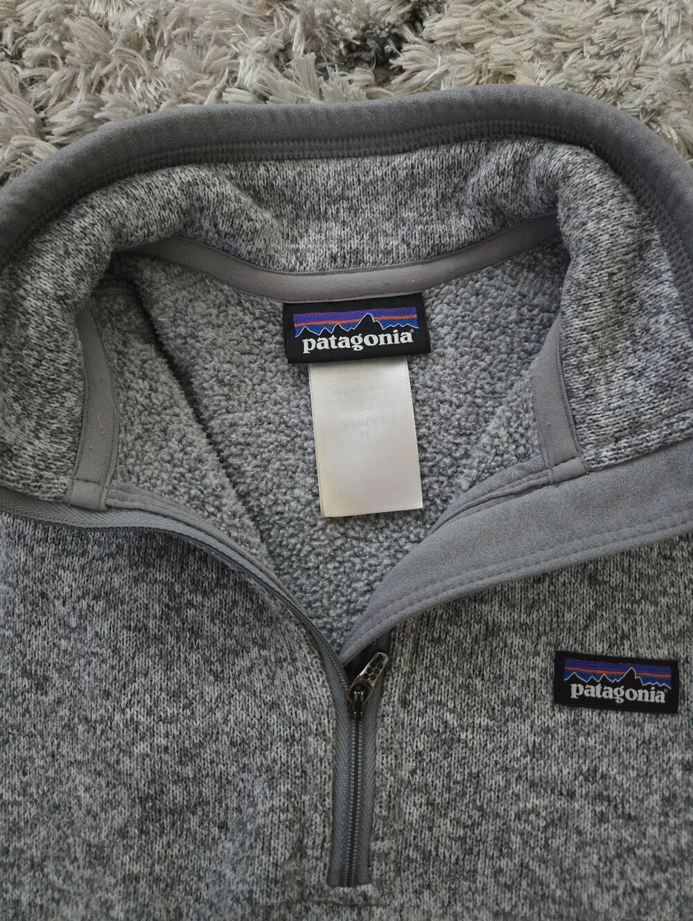 Patagonia Heather Gray Quarter-Zip Fleece Pullover - Picture 2 of 3